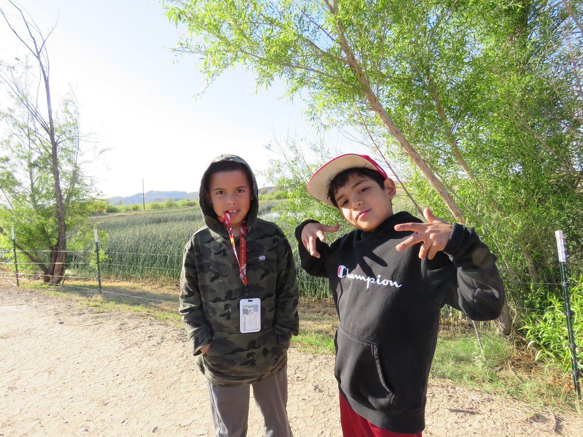 riograndejv's tweet photo. “Wetland restoration is cool!” Students from Presidio Elementary School displaying ‘tude after participating in a wetland restoration planting at BJ Bishop Wetlands Pollinator Garden in Presidio, TX, April 2025.

#RGJV #BirdConservation #PollinatorConservation https://t.co/iARrwuBBAU