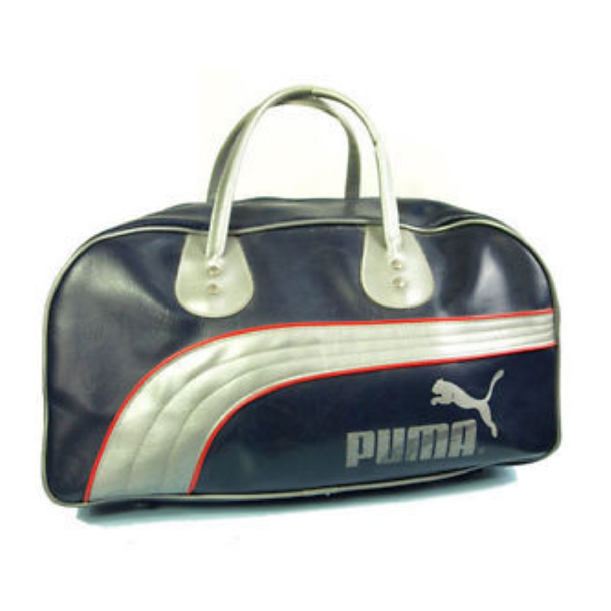 man_savings's tweet image. Another Classic from back in the day

1980's Puma Holdall - The bag of choice for many