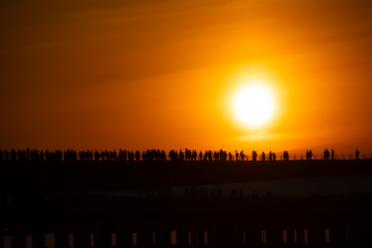 yuukicamera's tweet photo. 大阪・関西万博
夕焼けと大屋根リング
#EXPO2025 #大阪関西万博 #きたぞ万博 #HelloEXPO2025 https://t.co/5DEib463cL