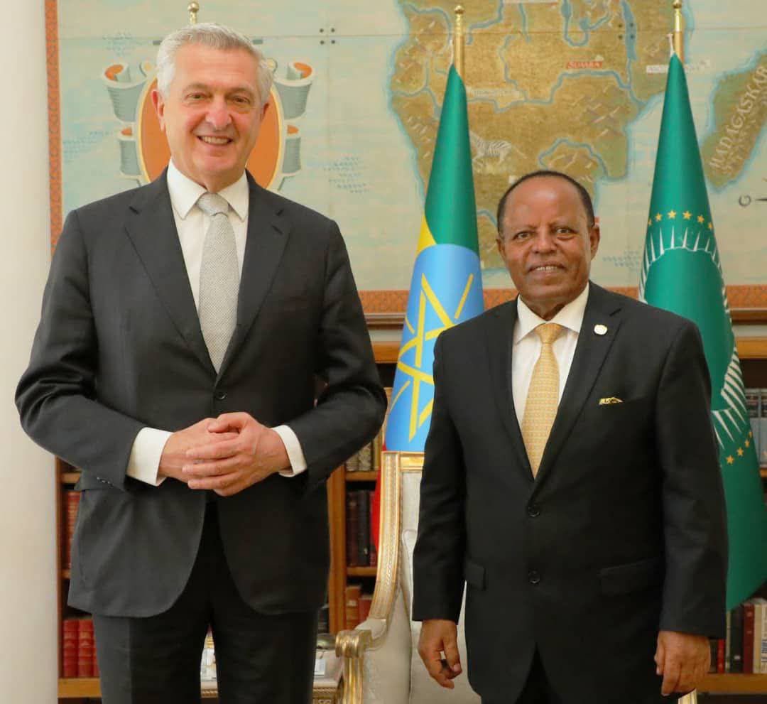 Filippo Grandi (@filippograndi) on Twitter photo Through nearly 10 years in my current job I have visited Ethiopia every year, including in times of war, pandemics, natural disasters. I assured President <a href="/TayeAtske/">Taye Atske Selassie</a> of UNHCR’s continued commitment to support Ethiopia — one the largest, most generous refugee hosting countries. Through nearly 10 years in my current job I have visited Ethiopia every year, including in times of war, pandemics, natural disasters. I assured President <a href="/TayeAtske/">Taye Atske Selassie</a> of UNHCR’s continued commitment to support Ethiopia — one the largest, most generous refugee hosting countries.