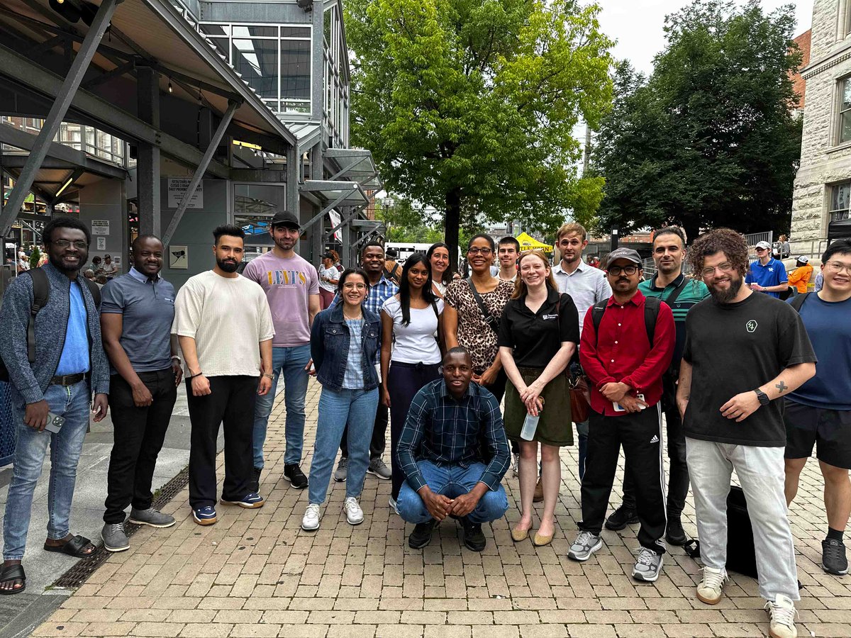 We had an awesome time last night at Thursday Night Live! Thanks to all the international students who joined us. We'll be going to Thursday Night Live again on July 10, so be sure to mark your calendars. See you then!