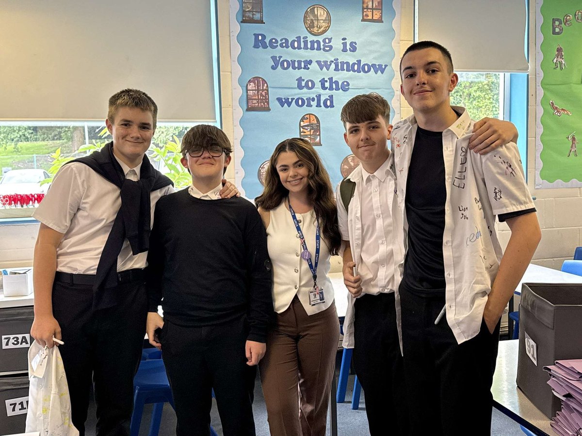 Miss Hilmi tweet media