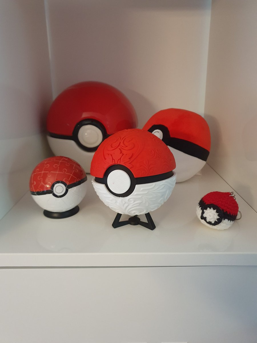 Nur ein paar Pokebälle ^^
#pokeball #pokemon