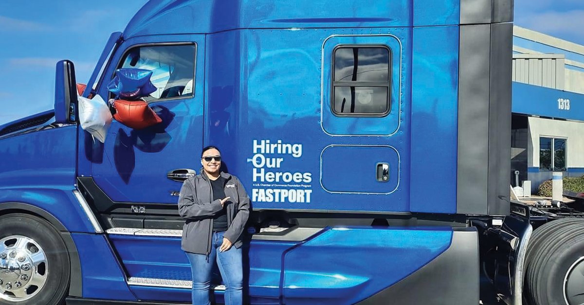 From service to steering wheels, the Transition Trucking: Driving for Excellence Award is open for nominations &amp; we want the incredible women veterans in our industry know about this opportunity! 🚛🎖️

🗓️ Nominate by June 20
🔗 hubs.la/Q03rX2n80

#womenintrucking