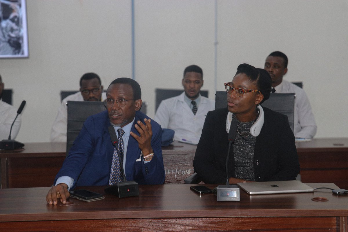 LASUCOM (LASU, College of Medicine) (@lasucomofficial) on Twitter photo 📰 Today, we hosted US-based Nigerian 🧠Neurosurgeon <a href="/MdOlabisi/">Olabisi Sanusi MD, FAANS</a> (OHSU) for a landmark lecture on pituitary tumors, deepening global ties & inspiring future surgeons.
👤Provost @ProfIdowu: “A gateway to lasting partnerships & reignition of our global collaborative momentum.” 📰 Today, we hosted US-based Nigerian 🧠Neurosurgeon <a href="/MdOlabisi/">Olabisi Sanusi MD, FAANS</a> (OHSU) for a landmark lecture on pituitary tumors, deepening global ties & inspiring future surgeons.
👤Provost @ProfIdowu: “A gateway to lasting partnerships & reignition of our global collaborative momentum.”