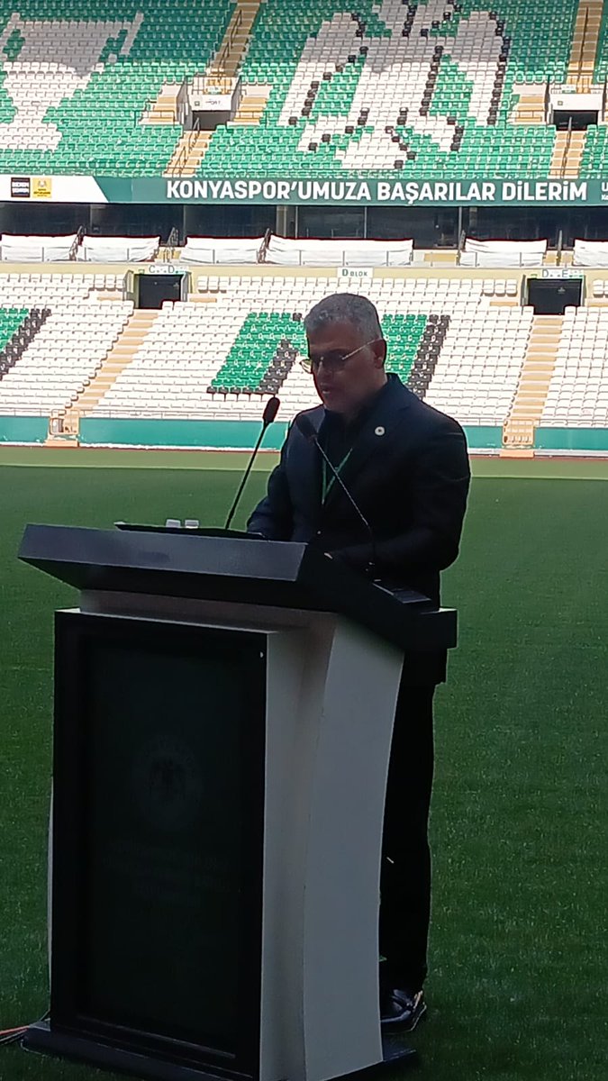 Ömer Atiker,
Konyaspor’umuzun resmen başkanı oldu. İnşallah başarılı olur ve bu süreçte yalnız kalmaz. Hayırlı, uğurlu olsun.
