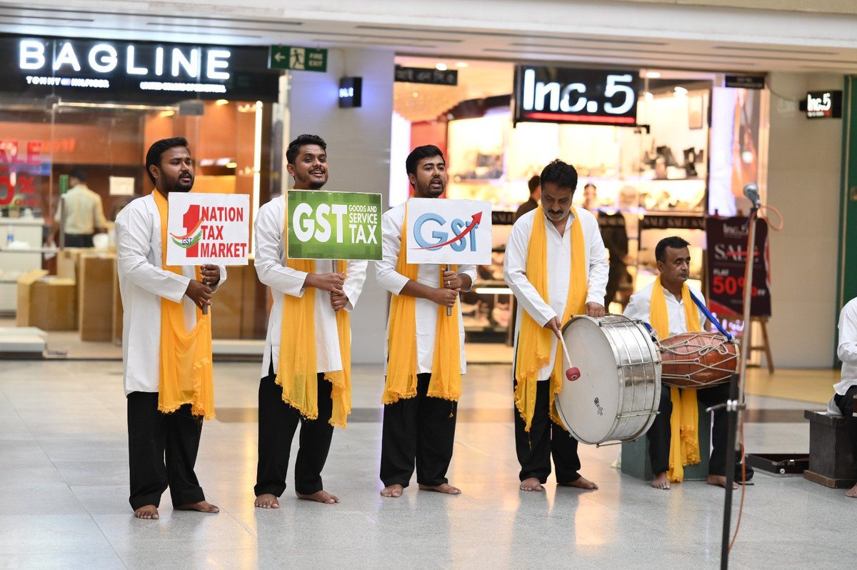 As a part of Pre-GST Day celebration 2025, a “Nukkad Natak (Street Play)” on the theme "GST- Simplifying Taxes, Empowering Citizens" was organised on  13th June 2025 by  Siliguri CGST &amp; CX Commissionerate, Kolkata Zone <a href="/cbic_india/">CBIC</a> <a href="/cgstkolkatazone/">CGST Kolkata Zone</a>