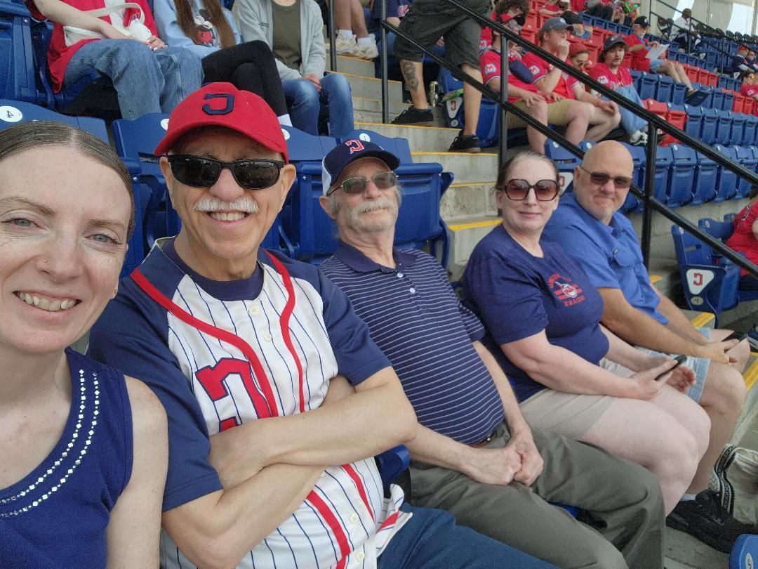 ParagonRobotics's tweet image. At Paragon Robotics, we believe that getting out of the office and spending time together reminds us how lucky we are to work with one another. We understand the importance of building a workplace where people enjoy showing up - for the work and for each other. 
#LifeAtParagon