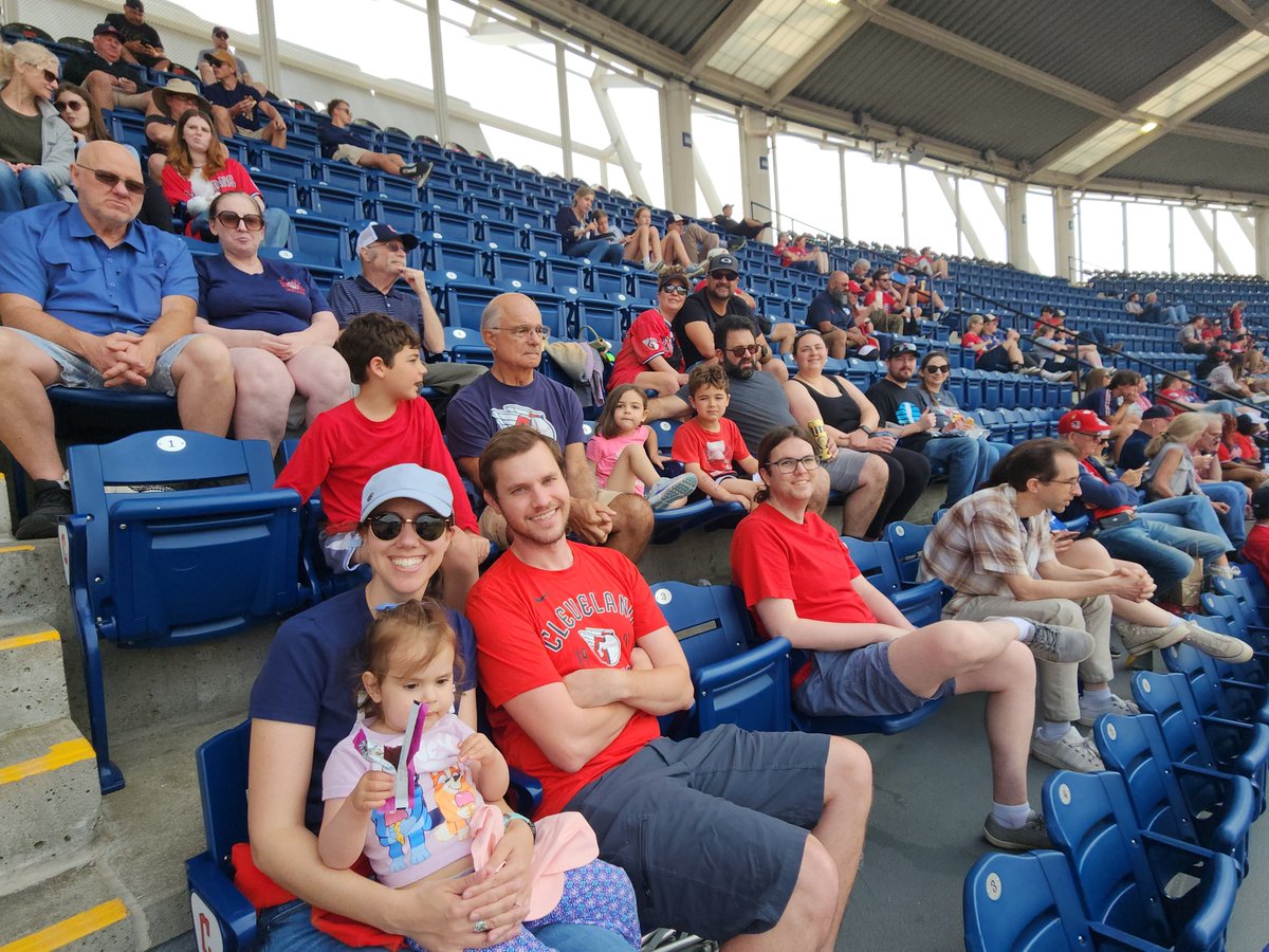 ParagonRobotics's tweet image. At Paragon Robotics, we believe that getting out of the office and spending time together reminds us how lucky we are to work with one another. We understand the importance of building a workplace where people enjoy showing up - for the work and for each other. 
#LifeAtParagon