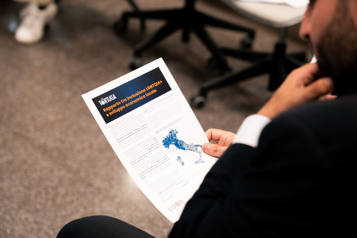 Lavorare sulla sensibilità #LGBTQIA+ in ambito professionale aumenta la ricchezza delle aziende, oltre che il benessere delle persone. 
In occasione del mese del #Pride, è stato presentato in #Luiss il 'Rapporto tra Inclusione e sviluppo economico locale', promosso da EDGE.