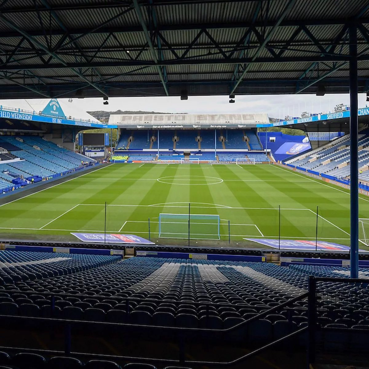 QUESTION:

What is the best home game you've ever attended? 🤔 #swfc