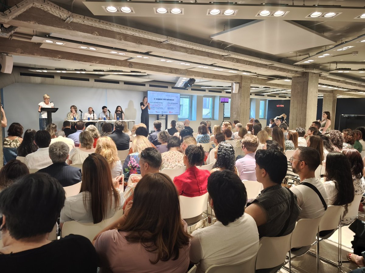 📌👥 #Denbbora Sarearen XI. jardunaldiak enpresek eta gazteek denbora sozialetan oreka bilatzeko dituzten erronkei heltzen die ℹ️ labur.eus/ezwyau3e

🫱🏾‍🫲🏼 <a href="/bilbao_udala/">Bilbao [Udala - Ayuntamiento]</a> <a href="/bizkaia/">Bizkaiko Foru Aldundia/Diputación Foral de Bizkaia</a>