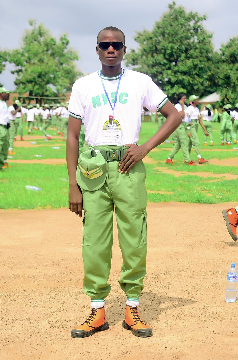 tobisings_01's tweet image. Congratulations to all New Corp Members 🎉. Into the next phase!
Had my swearing-in orientation program today in Emure, Ekiti State.

A Lagos corper in Ekiti state. It's nice to have a feel of the two states.

#nysc #batchAstream2
#Lagoscorper #inEkiticamp