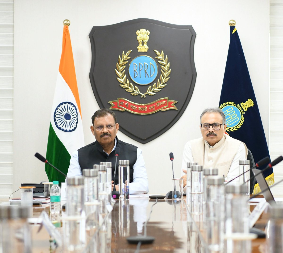 BPR&amp;D along with DSCI conducted a One day Workshop today on "Emerging Technologies in Policing" in hybrid mode with a participation of 70 officers. DG, BPR&amp;D inaugurated the Workshop followed by keynote address of Director, NCRB. Dialogues were held by CEO, DSCI &amp; CSA, Google.