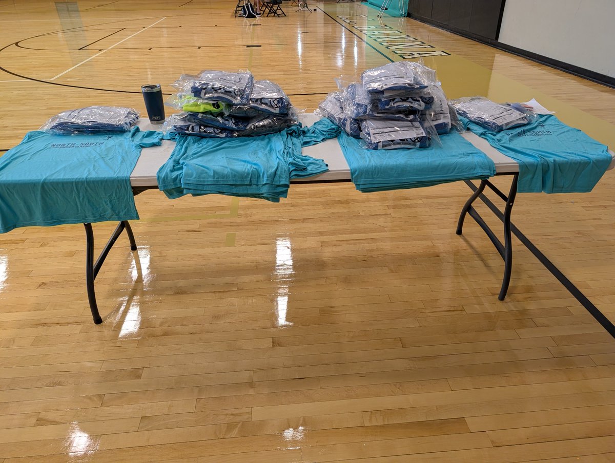 CoachPMcCarter's tweet photo. Ready for kit distribution for the SC North Team!
#scsoccer
#schssca https://t.co/TkC8dqbVTS
