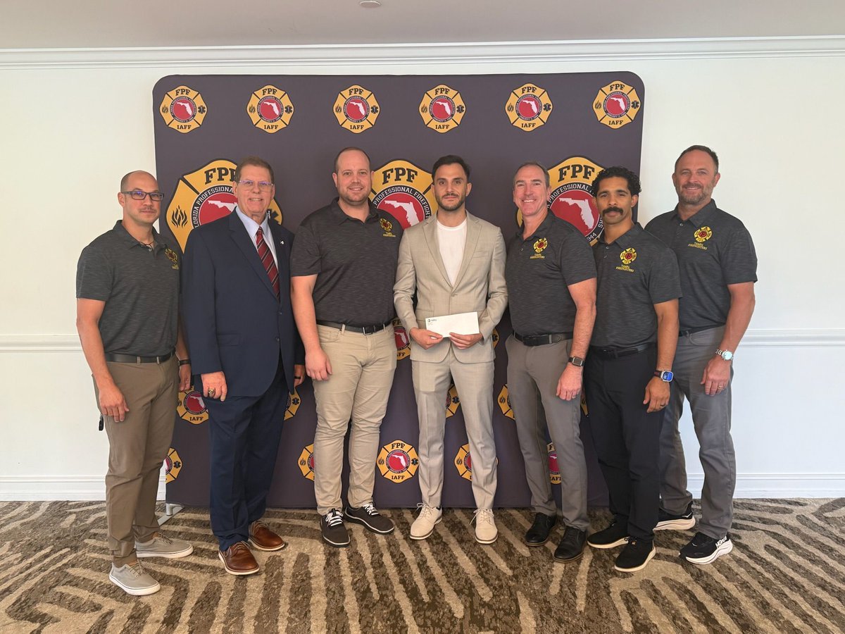 Big thanks to the Tampa Firefighters of Local 754, who provided the @sylvestercancer Firefighter Cancer Initiative with a donation at the Florida Professional Firefighters Convention in Palm Beach Gardens. Dr. Angelos Fotiadis accepted this donation on FCI's behalf.
