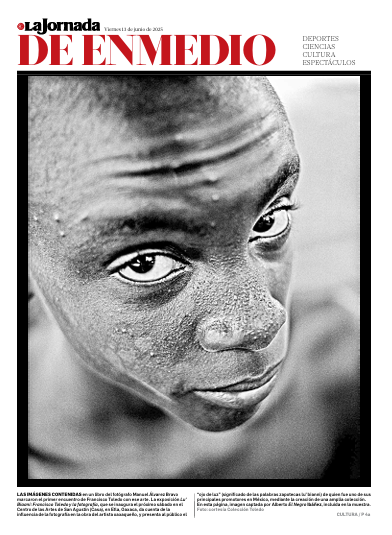 Hoy en #LaJornadaDeEnmedio:

Las imágenes contenidas en un libro del fotógrafo Manuel Álvarez Bravo marcaron el primer encuentro de Francisco Toledo con ese arte. La exposición 'Lu' Biaani: Francisco Toledo y la fotografía', que se inaugura el próximo sábado en el <a href="/CaSanagustin/">CaSa</a>,