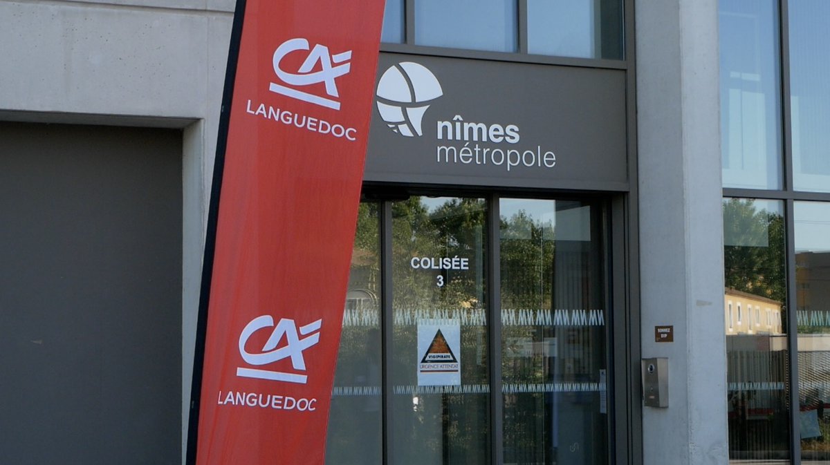 👩🏻‍🍳 Avec 1,93 million d’entreprises artisanales en #France et 3,2 millions d’actif, l’#artisanat se place comme la première entreprise de France. Un secteur en pleine expansion, 50% des personnes de 16 à 29 ans souhaitent se tourner ou se reconvertir dans l’artisanat, mais
