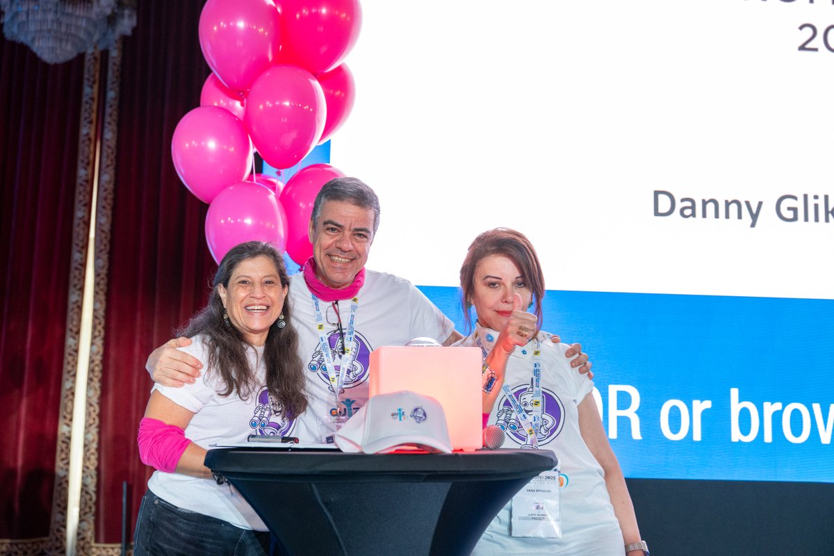 ✨ Rewind to the fun of #ESPID2025! #QuizID had sharp minds, quick answers, and loads of laughs. And let’s not forget the stars of the night, the First Responders! 

🎧 Relive the energy with Quiz ID Playlist: spoti.fi/3TphIxT

#PIDs #PaediatricInfectiousDiseases
