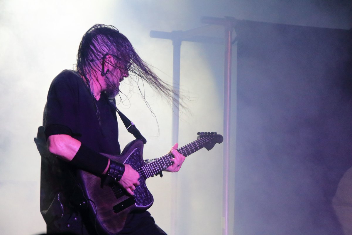 TØMØRRØWS GHØSTS tweet media