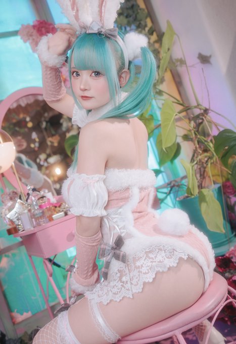 Twitterのコスプレ画像18