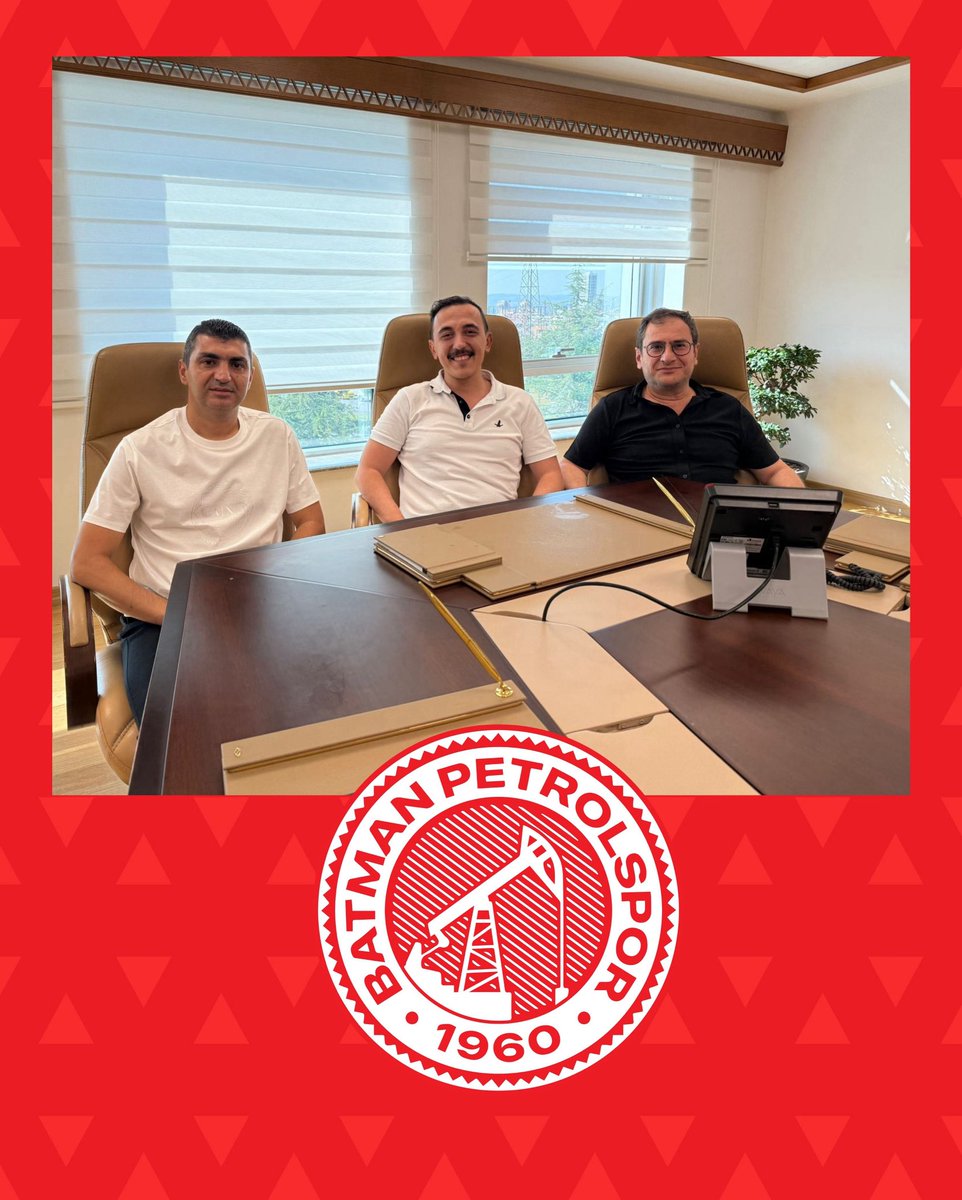 Serdar Bozkurt ile Yola Devam! 

Batman Petrolspor ailesi olarak, 2025-2026 sezonu için teknik direktörümüz Serdar Bozkurt ile yeniden anlaşmanın mutluluğunu yaşıyoruz.

Görev süresi boyunca takımımıza kazandırdığı disiplin, mücadele ruhu ve sahaya yansıttığı futbol anlayışıyla