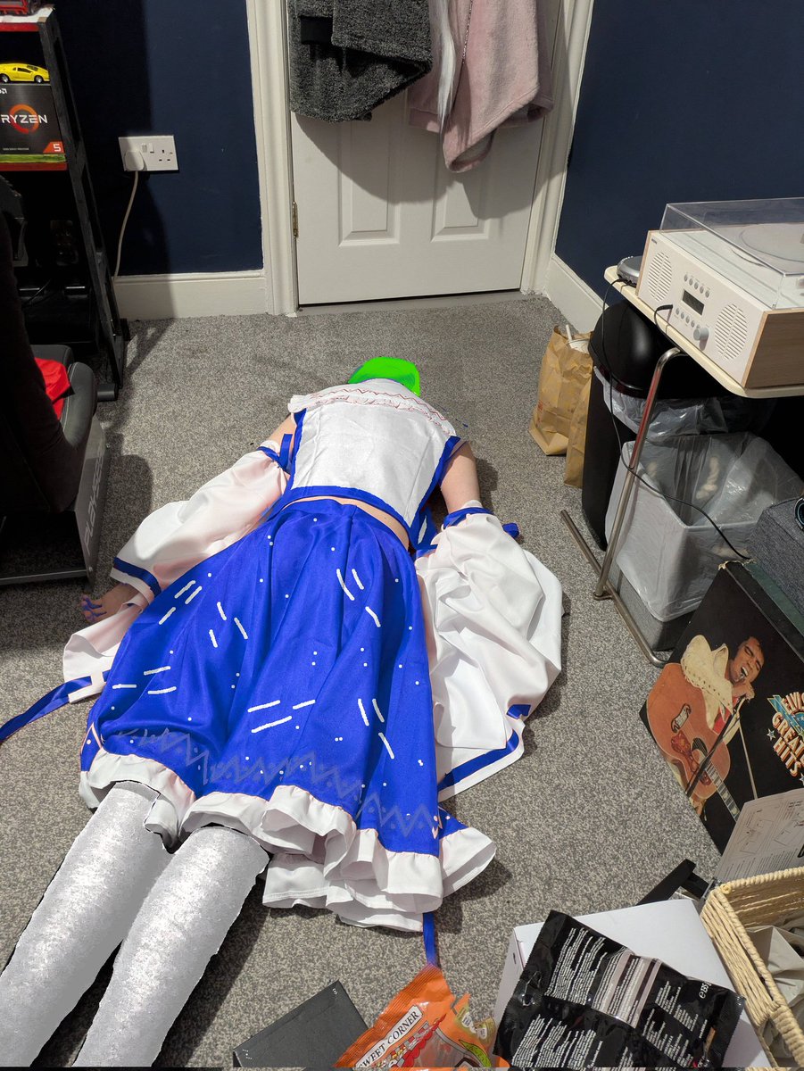 <a href="/LunaPCB/">Luna</a> Now you're just the better shrine maiden