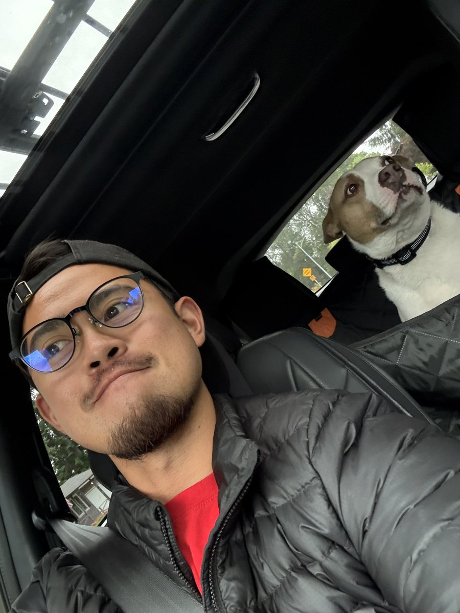 He doesn’t know he’s going to the vet today 🤭