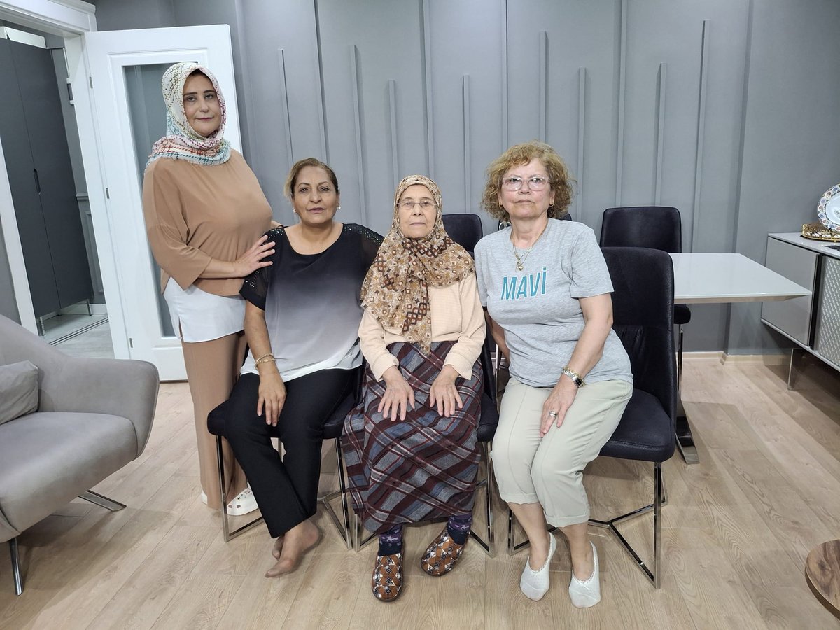 📍Vatan Toprağı Uğruna Gözünü Kırpmadan Canlarını Feda Eden Aziz Şehitlerimizin Emaneti Olan Kıymetli Ailerini, Nilüfer İlçe  Yöneticilerimiz ile Birlikte Ziyaret Ettik.
  Şehit Ailelerimizin Sabırlı ve Onurlu Duruşları Milletimize İlham Kaynağıdır.
#Akkadınnilüfer
#Akkadınbursa