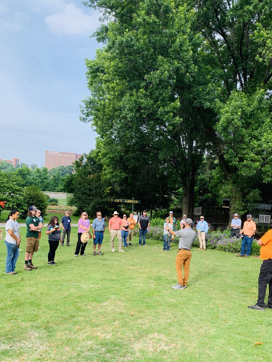 Great to connect with new and returning green industry professionals at the Green Industry Field day at UT Gardens, Knoxville!🌸 We had a fantastic time leading walking tours and exploring ornamental plant diseases across the gardens! 🥬 <a href="/utextension/">UT Extension</a> <a href="/UTIAg/">UT Institute of Agriculture</a> <a href="/epp_tn/">UT Entomology & Plant Pathology</a>