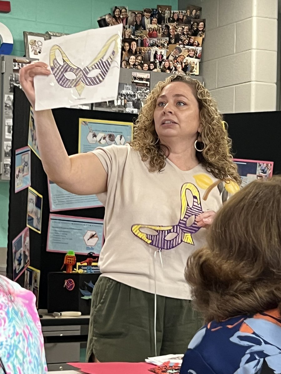 MichelleRice606's tweet photo. I cannot believe this week at The Elevation Summit has flown by. I have learned so much from my fellow teacher leaders. Started this morning with 3Doodlers with @BryantWeiner ! Always a great presenter. #KEDCgrant #TeacherFOMO #3Doodler @3Doodler #ElevatingEducators https://t.co/fxFunIkQGL