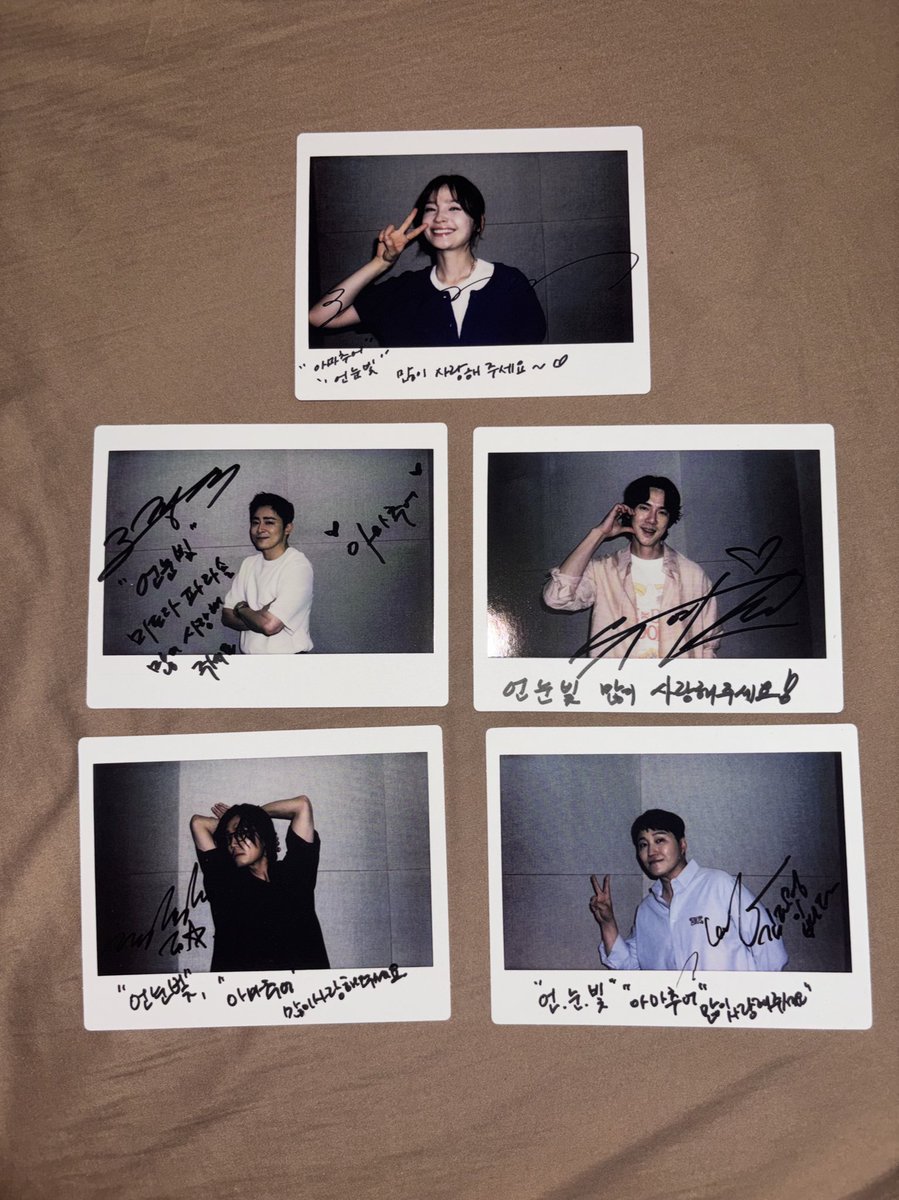 ohcarat's tweet photo. 7. TXT (Set) individual + group = RM15
8. Mido and Falasol (Set) individual + group = RM15
9. OBGY (Set) individual + group = RM15

*Price excluding postage RM5

Feel free to DM 

#pasarsvt #pasartxt 
#pasarstraykids #pasaraespa #pasarive #pasargidle  
#ResidentPlaybook https://t.co/kJu9ZTfd5g