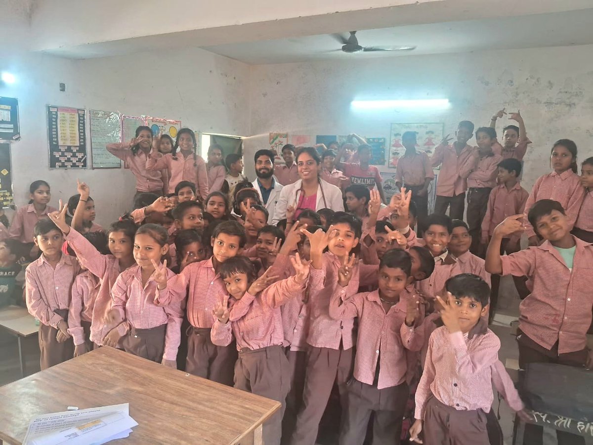 Diabgims's tweet photo. Conduction of successful education programs at Primary Schools in Kasna And Dadha to increase awareness regarding type 1 Diabetes. Working with an aim of early detection and best management. #Type1diabetes #DiabetesAwareness #T1D #Insulin4All https://t.co/IG0GQcHnCn