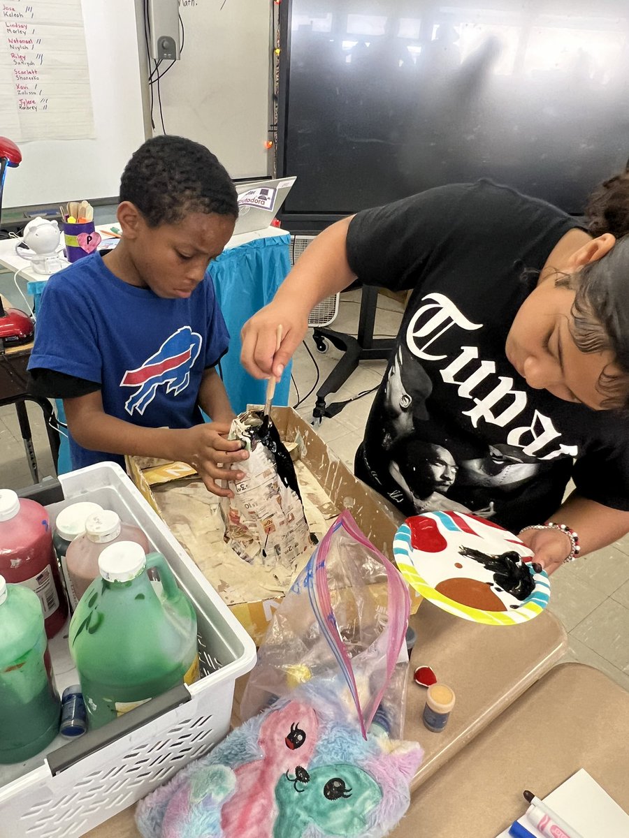 jennifer vizcaino (@jennifervizcai2) on Twitter photo As a culminating project to our Earth Changes, Ss researched volcanoes around the world and are now building volcanoes with paper mache. We will erupt them next week. Stay tuned. <a href="/MLKAYonkers/">MLKA Yonkers</a> <a href="/yft860/">Yonkers Federation Of Teachers</a> <a href="/YonkersSchools/">Yonkers Public Schools</a> As a culminating project to our Earth Changes, Ss researched volcanoes around the world and are now building volcanoes with paper mache. We will erupt them next week. Stay tuned. <a href="/MLKAYonkers/">MLKA Yonkers</a> <a href="/yft860/">Yonkers Federation Of Teachers</a> <a href="/YonkersSchools/">Yonkers Public Schools</a>