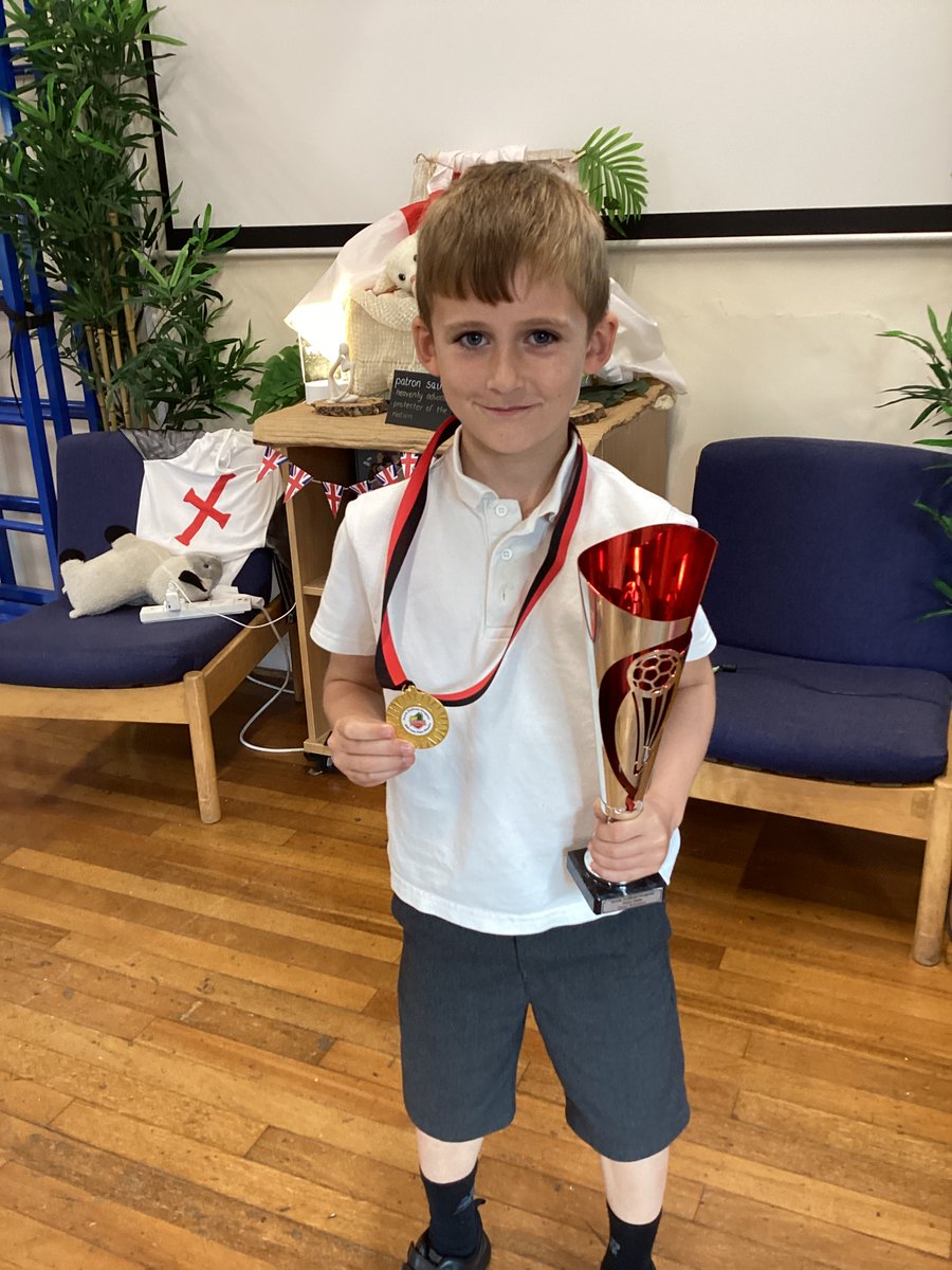 Lots of celebrations today in assembly. #ACE 🤩 <a href="/TownvilleIS/">Townville Academy</a>