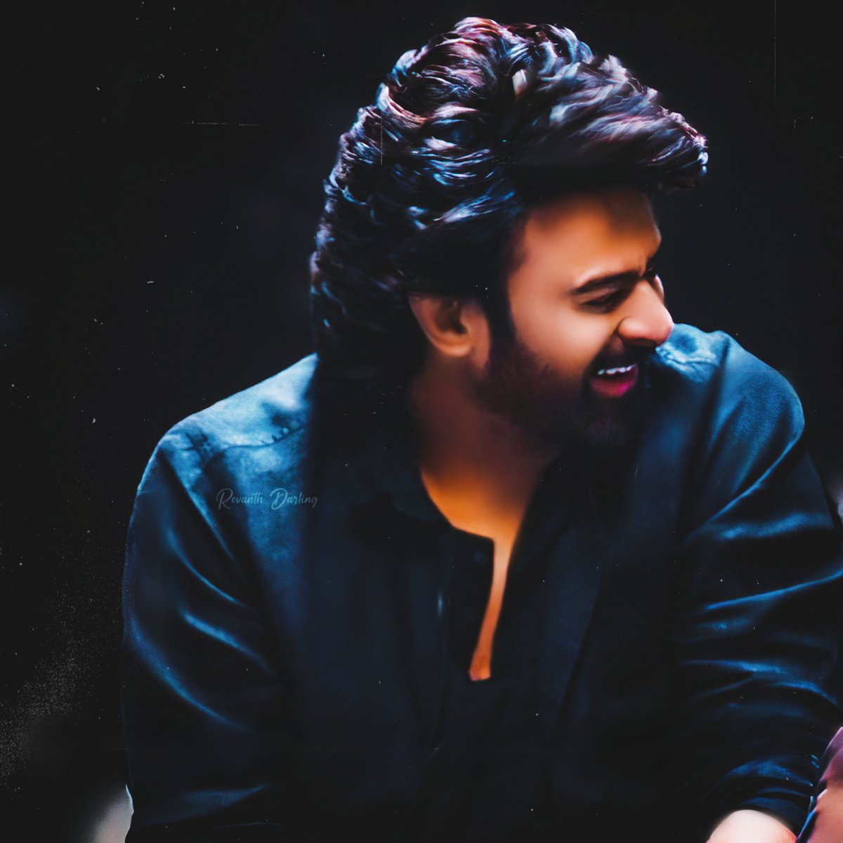 RevanthDarlin13's tweet photo. Smiling RaJa ✨😭💙!
Enni Edits Chesina
Reach Vundadhu Mowa 
#TheRajaSaab 
#TheRajaSaabTeaser 
#THERAJASHAB 
#Prabhas‌ https://t.co/0VLpn84iY6