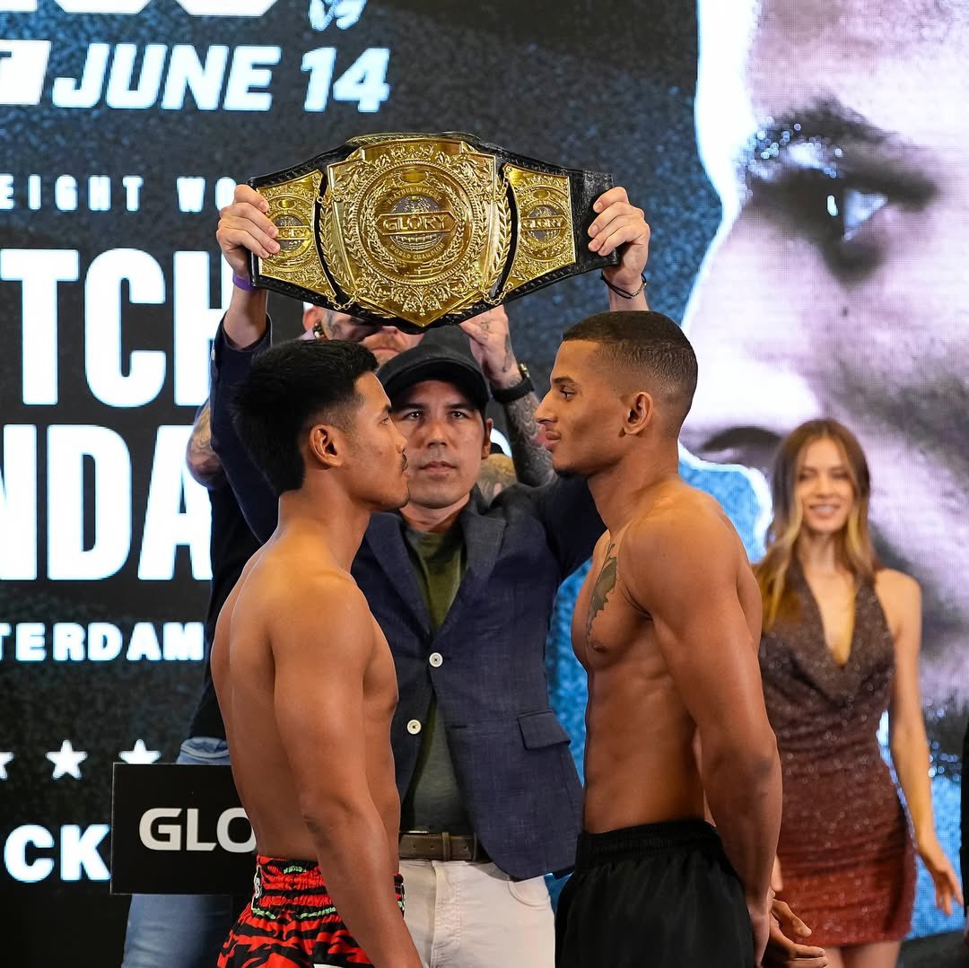 #GLORY100 IS OFFICIAL! 

#GLORY100 | TOMORROW 6 PM CET/12 PM ET | LIVE ON DAZN PPV | BUY NOW