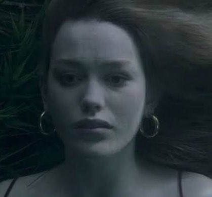 heroinadolixo's tweet image. dia dos namorados 12 / sexta-feira 13