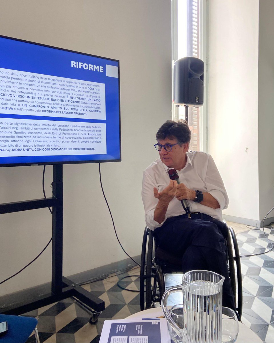 Oggi ho presentato gli obiettivi della mia candidatura alla presidenza del #CONI.

Una visione chiara, concreta, per uno #sport che unisce, include, innova. 
Sette parole per guidare il #cambiamento: Dialogo. Coesione. Innovazione. Territorio. Futuro. Riforme. Comunicazione.