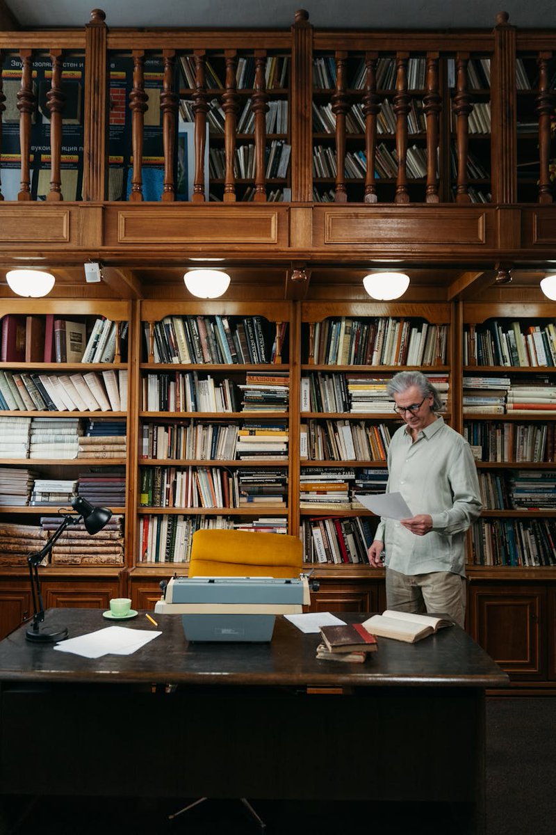 zaniceer30133's tweet image. Just uncovered a rare 18th-century music manuscript in a digital archive!��The notations hint at a forgotten composer’s genius. Digging deeper into its historical context.��#MusicHistory #ResearchVibes