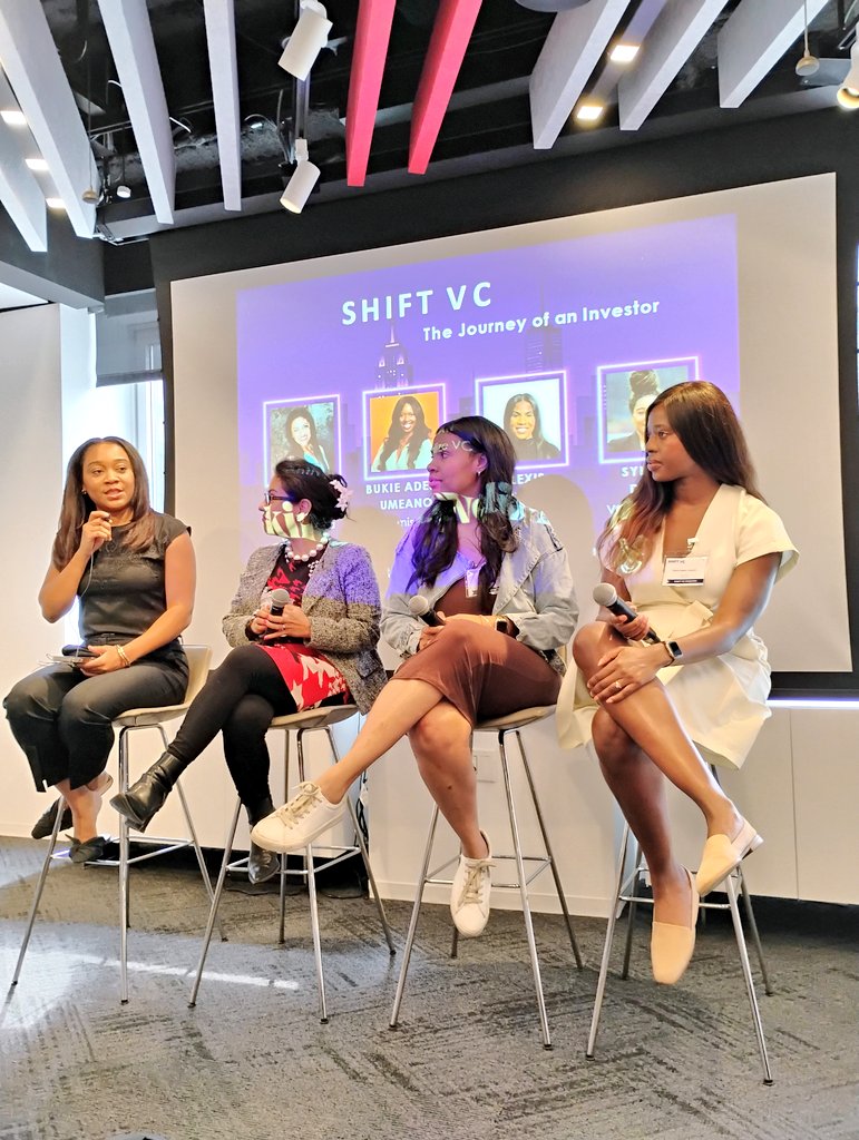 kar_n_twitts's tweet image. Day 2 in NYC: Our .@VcUnleashed panel &quot;Breaking In &amp;amp; Leveling Up&quot; was 🔥! I&apos;m excited to listen in to the rest of the speakers today &amp;amp; to meet awesome people. Thanks for having me and thanks to my friend Aymbre Paige for being my photographer/videographer extraordinaire! 👩🏽‍🎤⛰️🎉