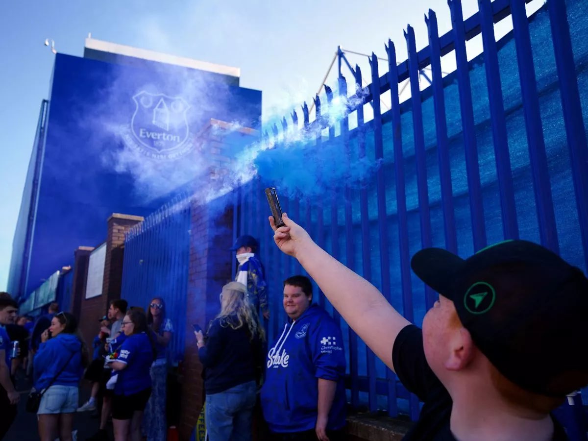 DylanAryMarc's tweet image. #arymarc @BBCRadioCymru bore fory 8.30
🔹@NickyZJohn @IwanArwel
🔹🇧🇪 4 🏴 3
🔹Y diweddara o @CardiffCityFC
@Gwenllian_Evans
🔹Cwpan Byd y Clybiau yn 🇺🇸
@gagsypritch
🔹Drama i gofio Parc Goodison gan @llinosgerallt