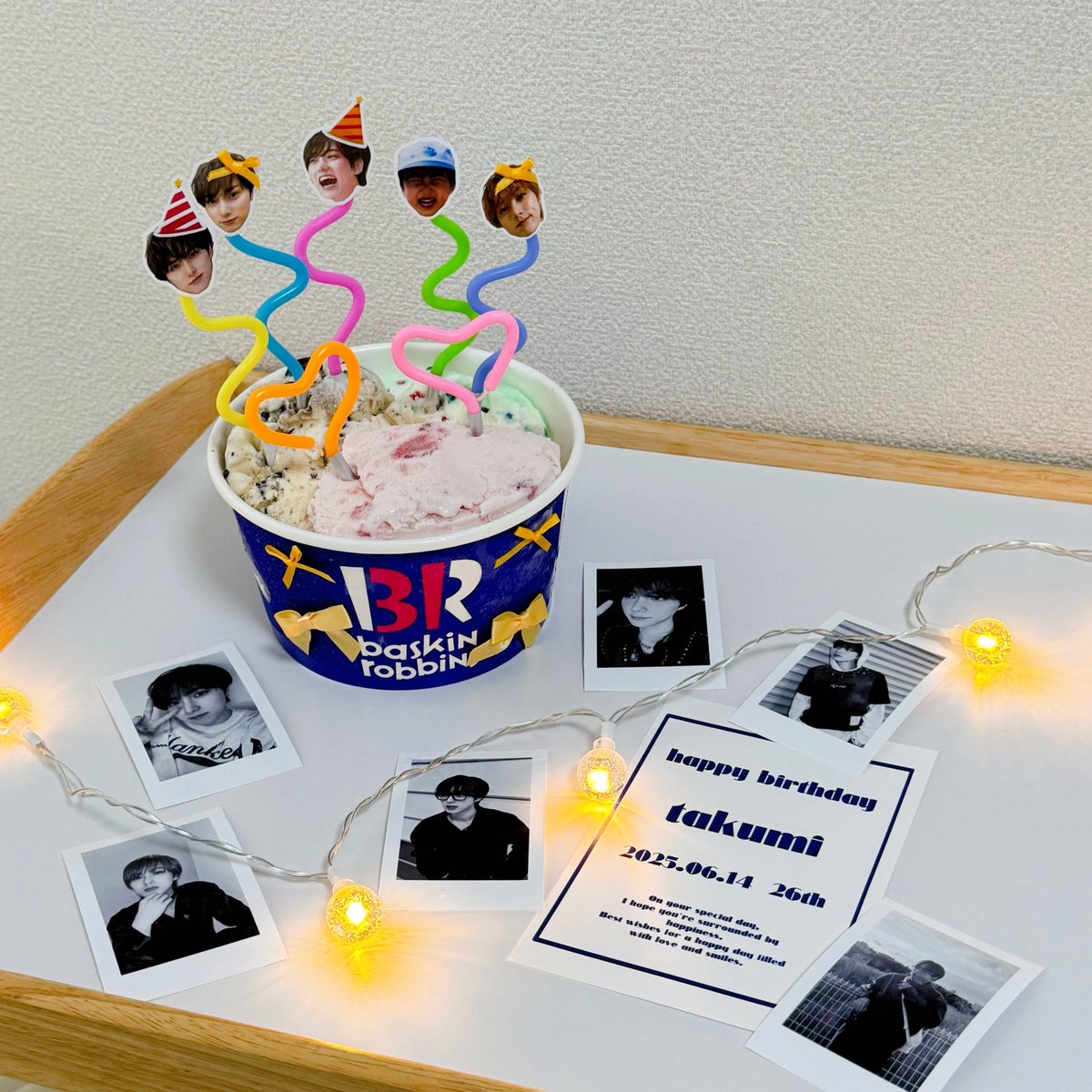saku___ini's tweet photo. ┊           ┊            ⭐︎           ┊
┊           ┊        ₊              ˚ ★
┊           ★                             ⊹ 
★      𝘏𝘢𝘱𝘱𝘺 𝘛𝘢𝘬𝘶𝘮𝘪 𝘋𝘢𝘺 ୨୧

匠海がずーっとしあわせでありますように

#祝26歳_キラキラアイドル尾崎匠海
#HAPPYTAKUMIDAY2025 https://t.co/DyZD5osvAh