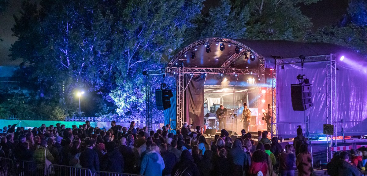 Lothian Buses (@on_lothianbuses) on Twitter photo Travel to <a href="/hiddendoorarts/">Hidden Door</a> Festival with Lothian 👇
From city centre on <a href="/on_lothianbuses/">Lothian Buses</a>:
🔹 Service 31
🔹 Airlink 100
From North Edinburgh:
🔹 Service 17
From West Lothian/city centre on <a href="/LothianCountry/">LothianCountry</a>:
🔹 Service X18 & X19
Plan ahead 👉 ow.ly/46SU50W481a Travel to <a href="/hiddendoorarts/">Hidden Door</a> Festival with Lothian 👇
From city centre on <a href="/on_lothianbuses/">Lothian Buses</a>:
🔹 Service 31
🔹 Airlink 100
From North Edinburgh:
🔹 Service 17
From West Lothian/city centre on <a href="/LothianCountry/">LothianCountry</a>:
🔹 Service X18 & X19
Plan ahead 👉 ow.ly/46SU50W481a