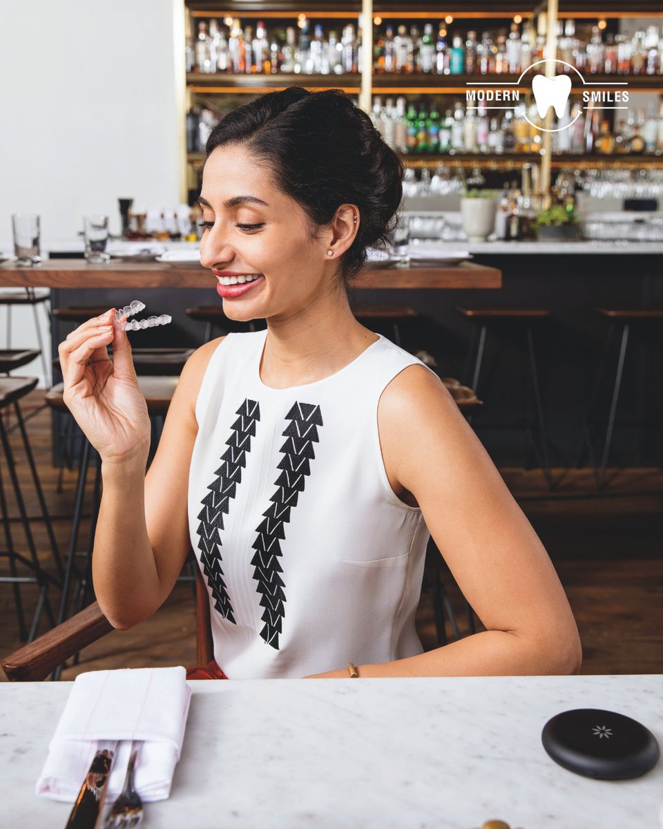 smiles_modern's tweet image. Dinner plans? No problem. With Invisalign®, you can enjoy every bite and still stay on track with your smile goals. ✨ 

Let's discuss how our team can restore your smile without the hassle of braces!

📲 | (312) 500-7080 
🌐 | vist.ly/3n6si78 

#InvisalignProvider