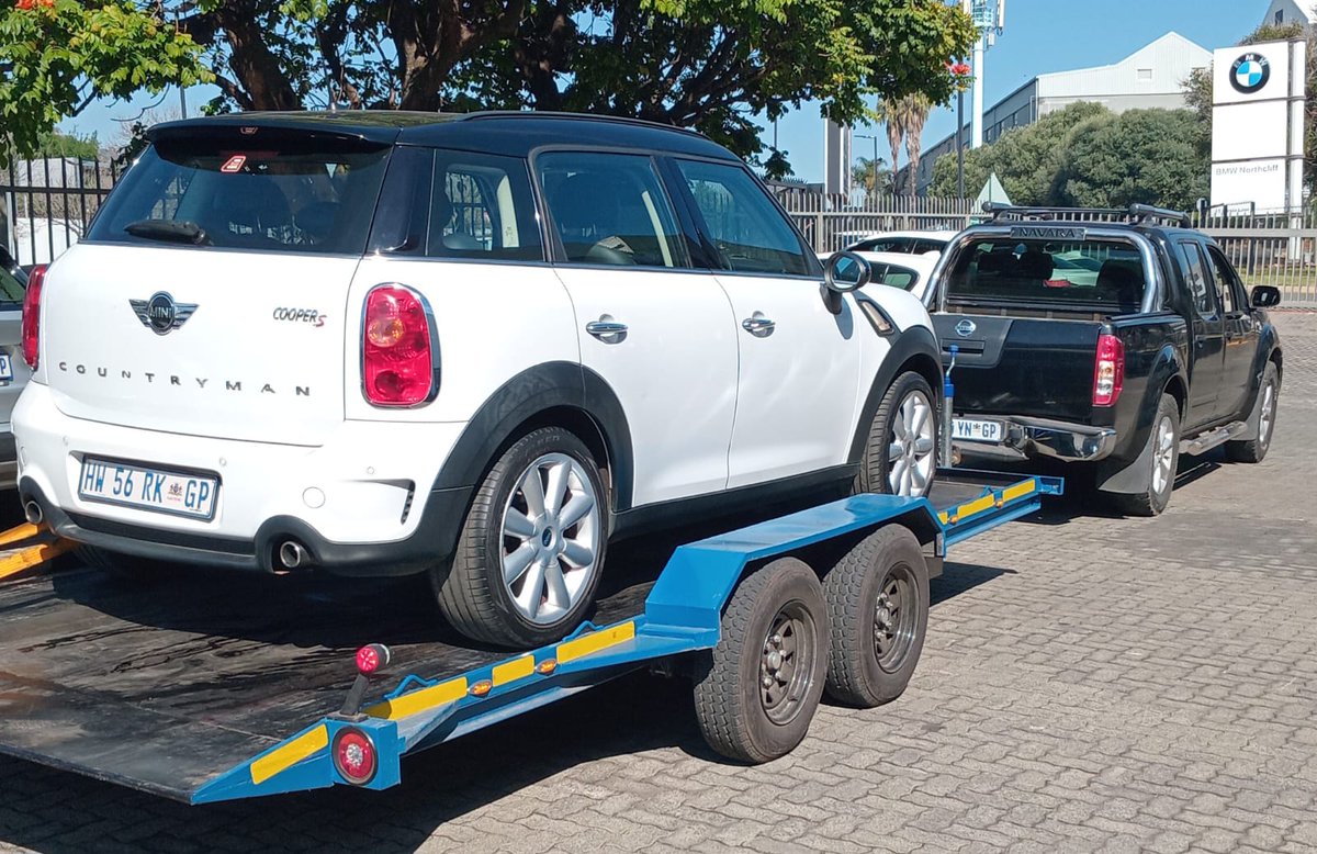 bk_towing's tweet photo. We offer Flatbed Towing Services in Randburg,Fourways,Roodepoort,Sandton &amp; Surrounding Areas. Call - 079 981 6333 https://t.co/YQ3q9qZrZp