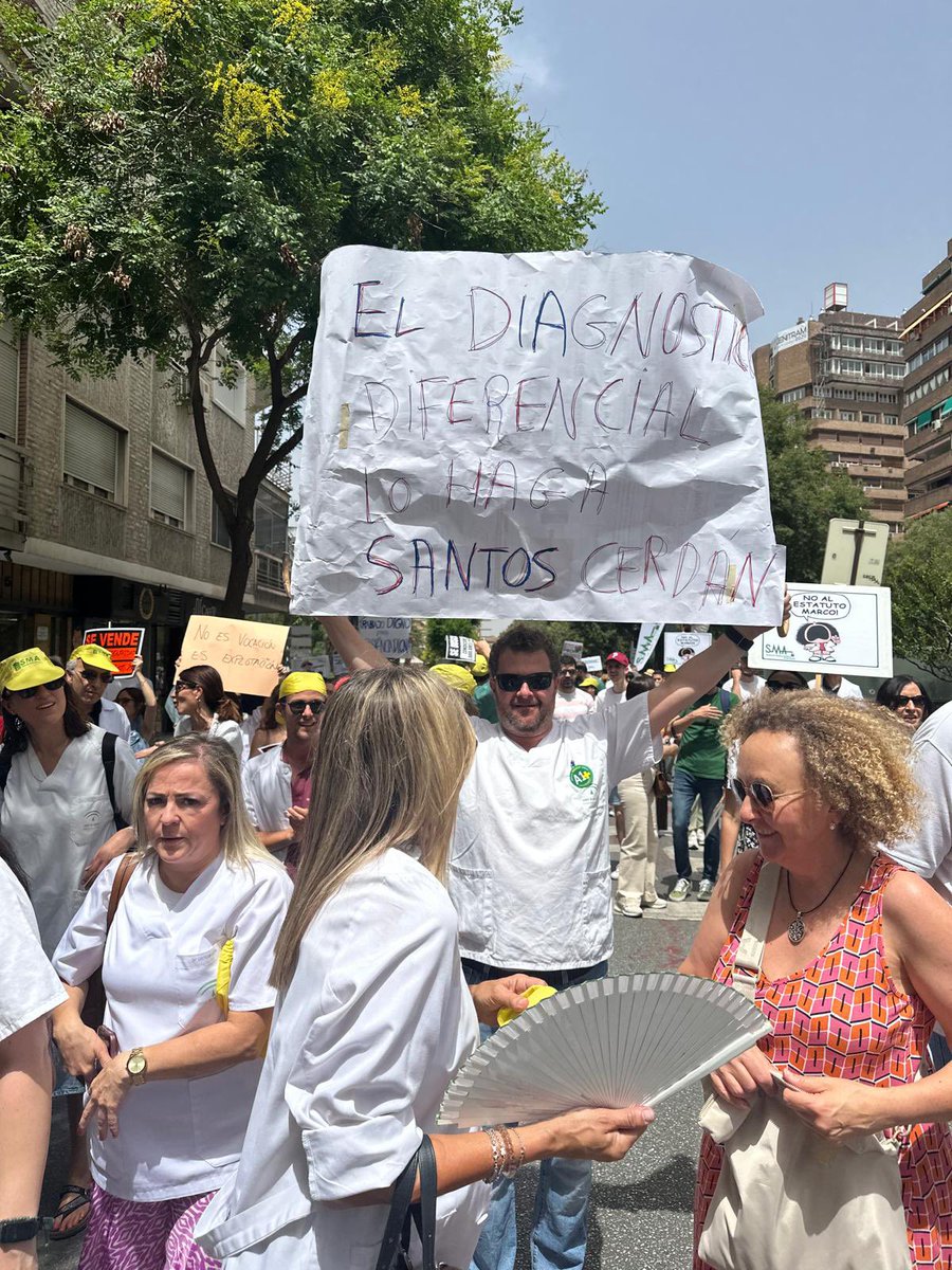 Por la salud de los pacientes por la dignidad en nuestro trabo