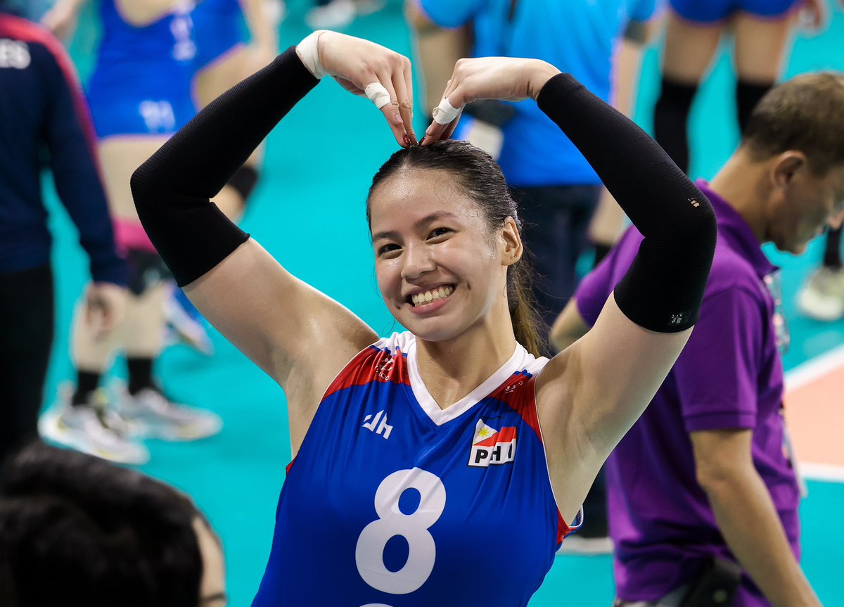 intoitdraper's tweet photo. Eya Laure:

The magic bunot queen
The clutch queen
The 5th set queen
The fierce queen
The spirit of the team

A YESSSSS QUEEN!!!!!!  #AVCNationsCup2025 https://t.co/5mEoAmlkVz