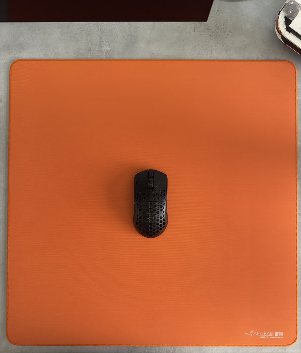 Happy Friday the 13th 👻 #desksetup