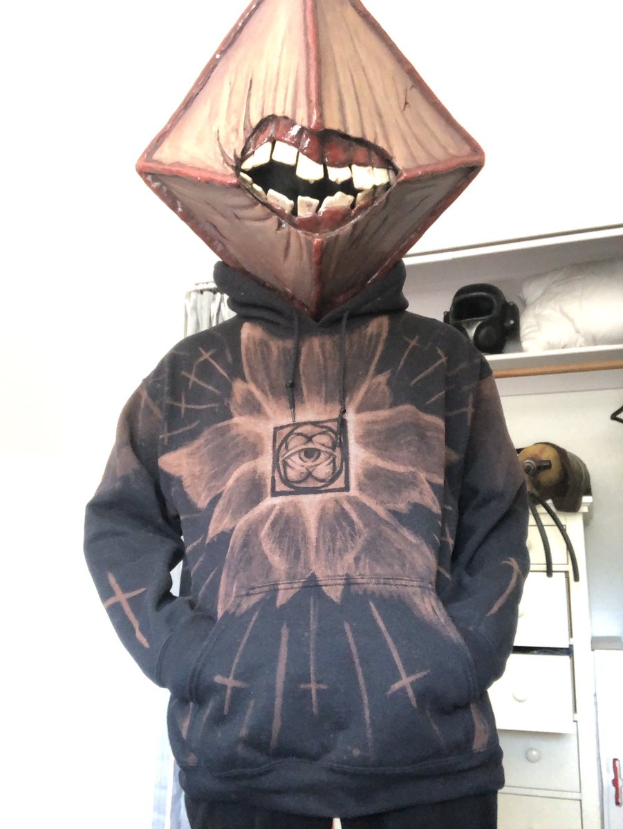 It should be illegal to have this much Sauce 

Providence Hoodie, Bleach painted 

#ULTRAKILL